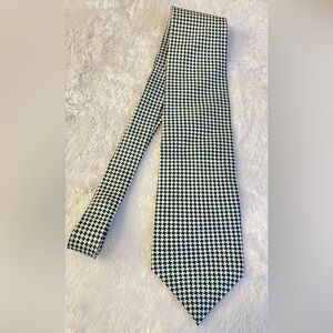 Oscar De La Renta Mens Tie
